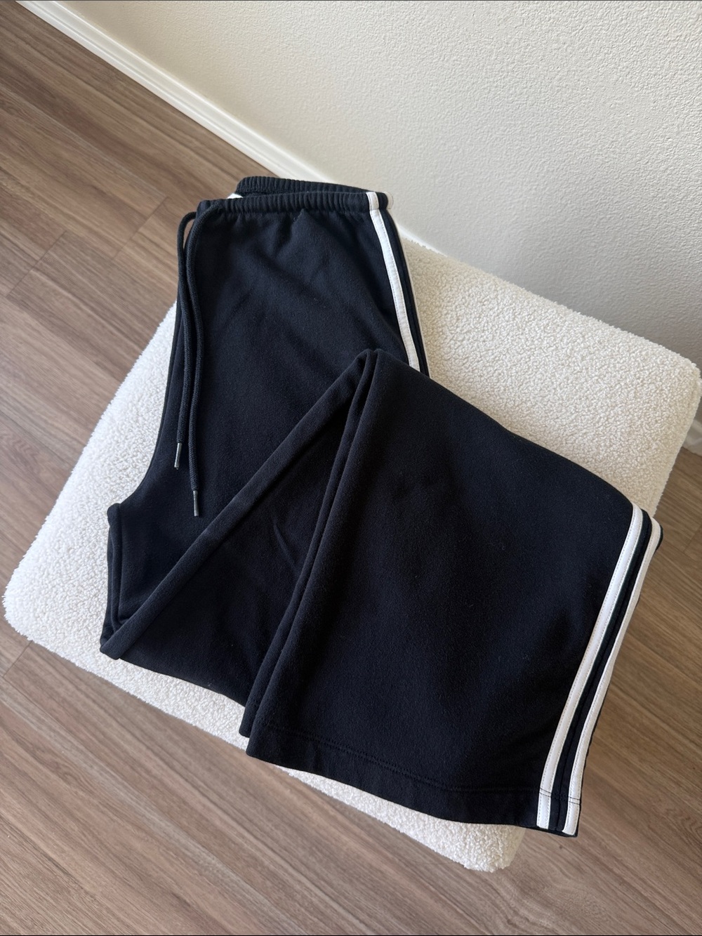Oak & Fort Black Pants with White Side Stripe